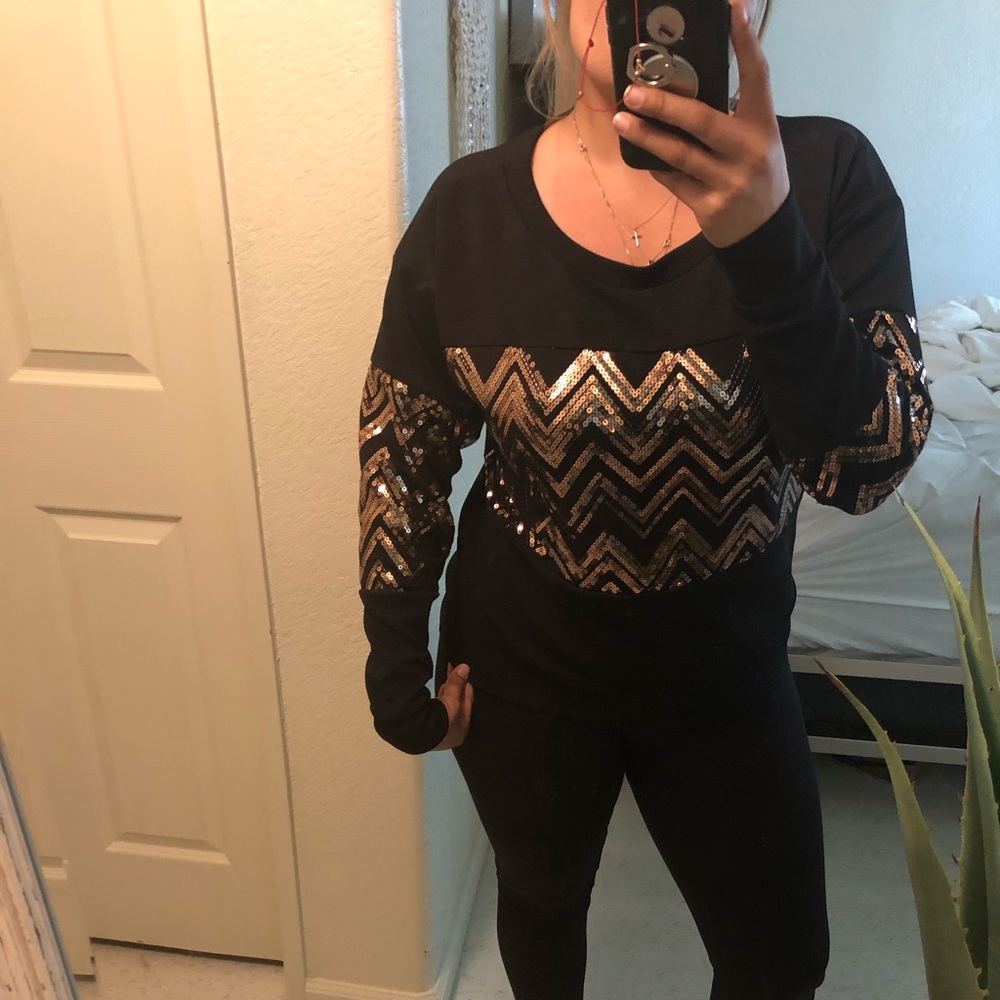 ⚜️ GOLD SEQUENCE TOP ⚜️